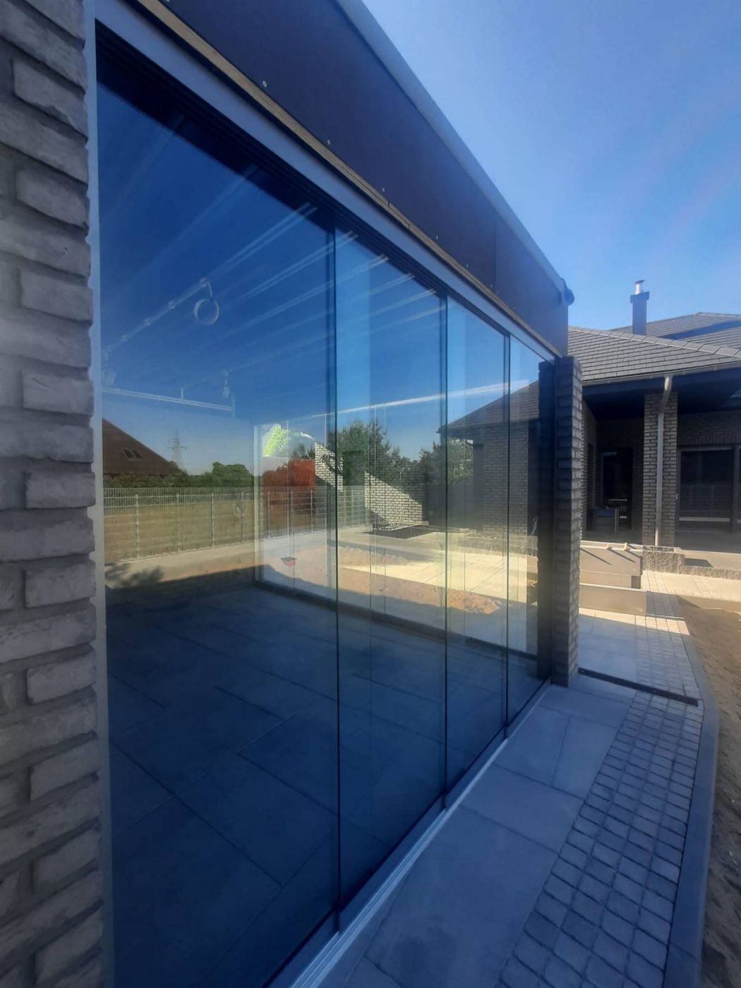 Realizacja werandy lub pergoli 90