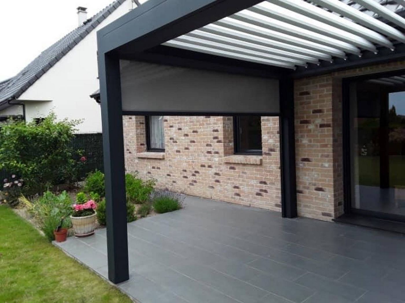 Realizacja werandy lub pergoli 107